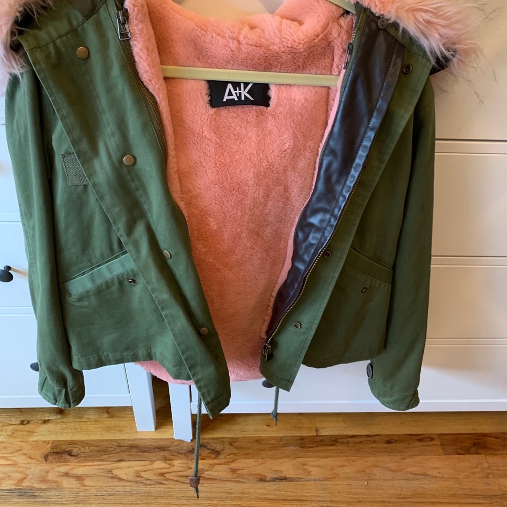 Jacket - Picture 2 of 3